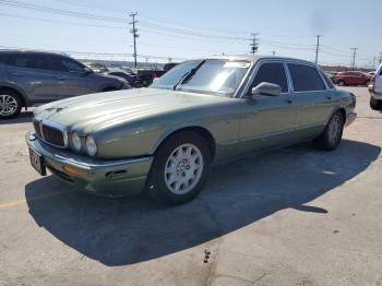  Salvage Jaguar Xj8