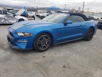  Salvage Ford Mustang