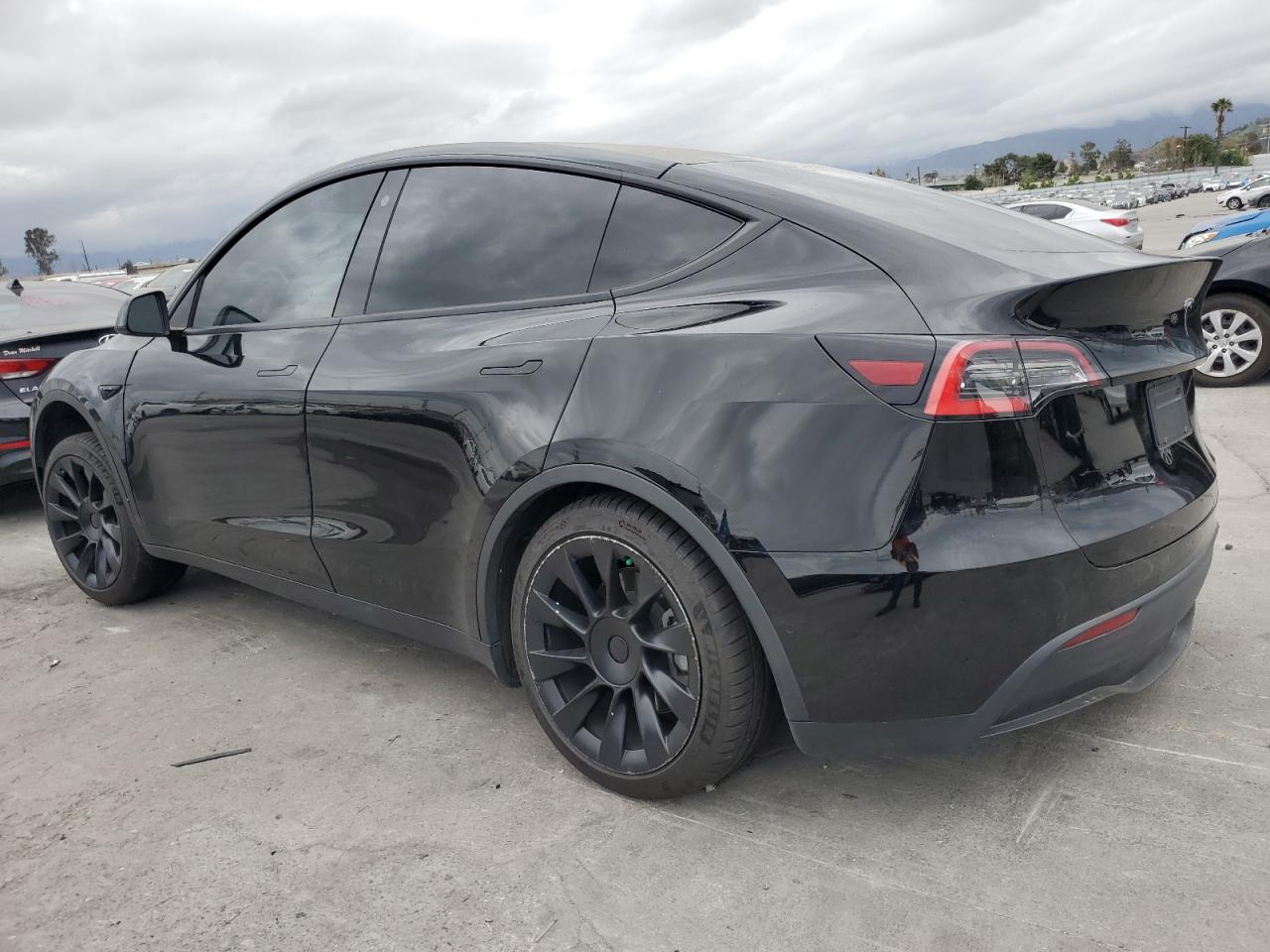 Tesla Model Y Image 10
