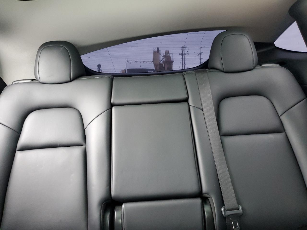 Tesla Model Y Image 13