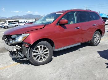  Salvage Nissan Pathfinder