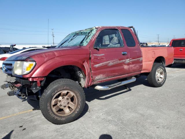  Salvage Toyota Tacoma