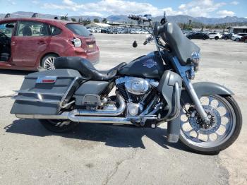  Salvage Harley-Davidson Fl