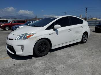  Salvage Toyota Prius