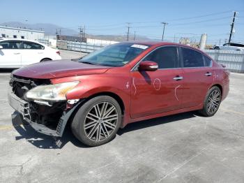  Salvage Nissan Altima