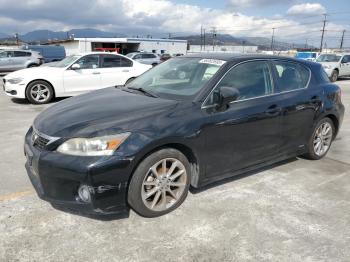  Salvage Lexus Ct