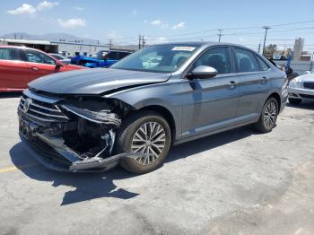  Salvage Volkswagen Jetta