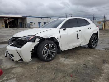 Salvage Lexus Ux