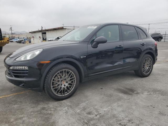  Salvage Porsche Cayenne