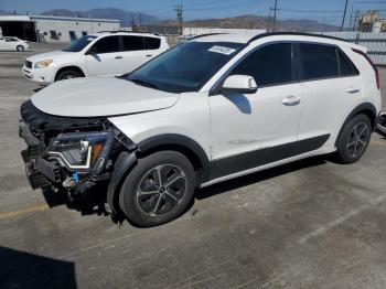 Salvage Kia Niro