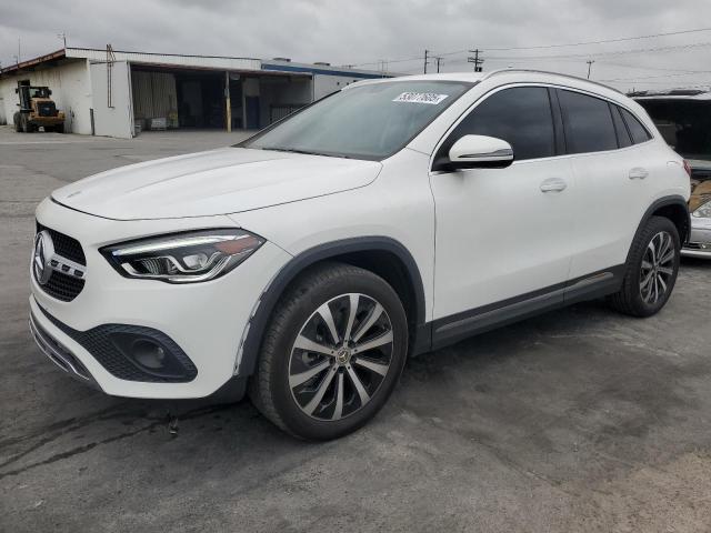  Salvage Mercedes-Benz GLA