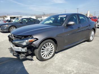  Salvage Alfa Romeo Giulia