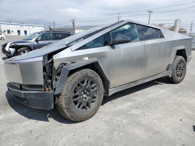  Salvage Tesla Cybertruck