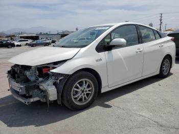  Salvage Toyota Prius