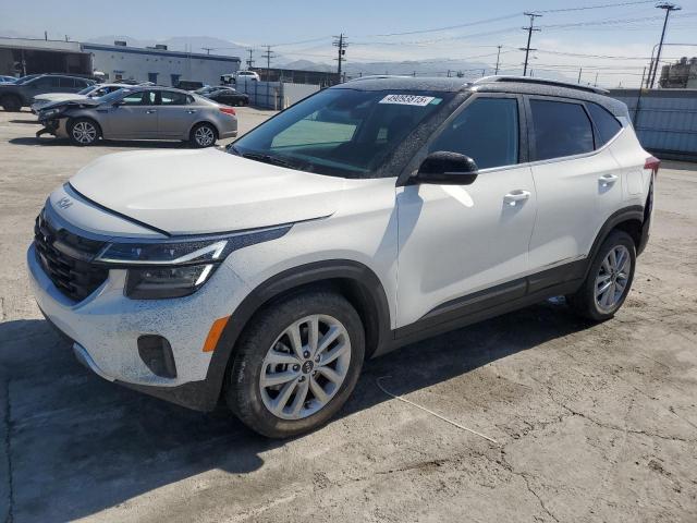  Salvage Kia Seltos