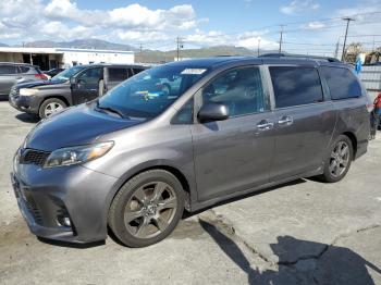  Salvage Toyota Sienna