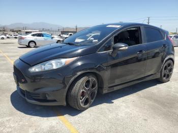  Salvage Ford Fiesta