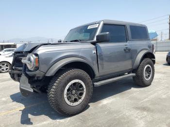  Salvage Ford Bronco