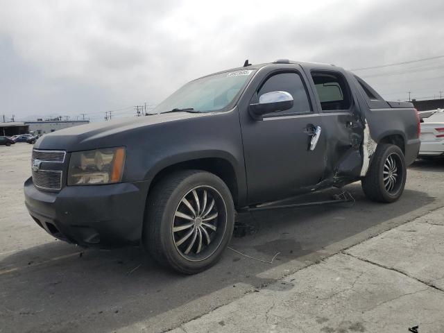 Salvage Chevrolet Avalanche