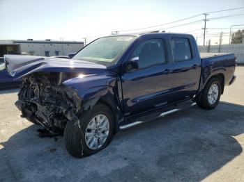  Salvage Nissan Frontier