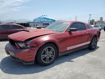  Salvage Ford Mustang