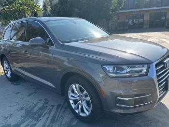  Salvage Audi Q7