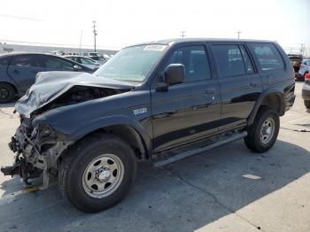  Salvage Mitsubishi Montero