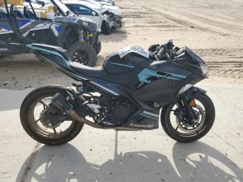  Salvage Kawasaki Ex400