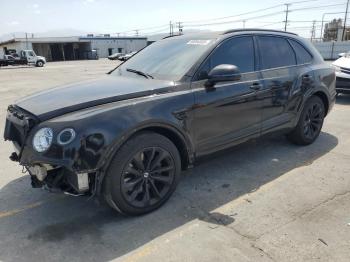  Salvage Bentley Bentayga