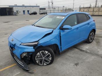  Salvage Hyundai KONA