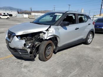  Salvage Nissan Kicks