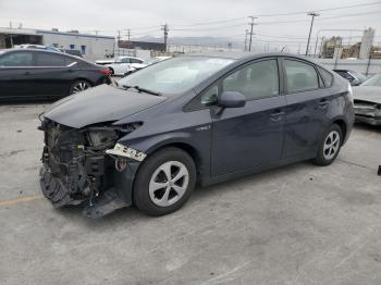  Salvage Toyota Prius