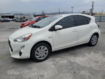  Salvage Toyota Prius