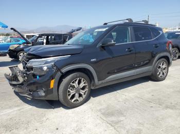  Salvage Kia Seltos