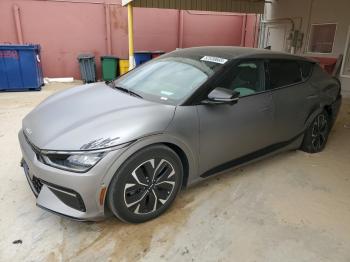  Salvage Kia EV6
