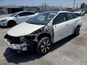  Salvage Toyota Mirai