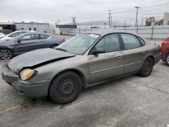  Salvage Ford Taurus