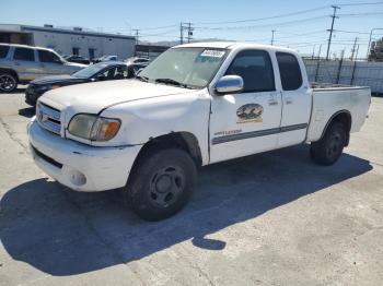  Salvage Toyota Tundra