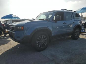  Salvage Toyota Land Cruis