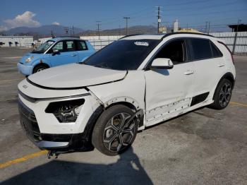  Salvage Kia Niro