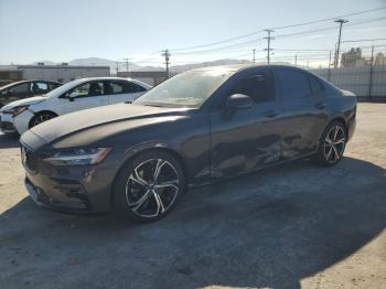  Salvage Volvo S60 Plus