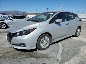  Salvage Nissan LEAF