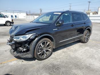  Salvage Volkswagen Tiguan