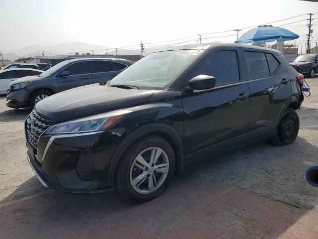  Salvage Nissan Kicks