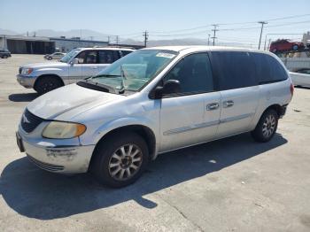  Salvage Chrysler Minivan