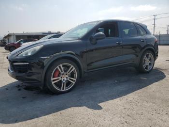  Salvage Porsche Cayenne