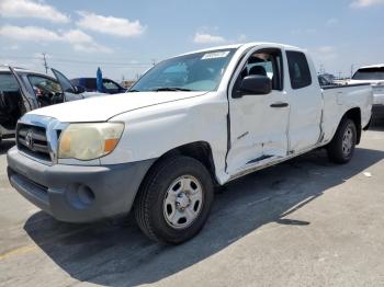  Salvage Toyota Tacoma
