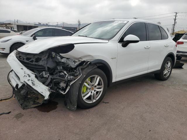  Salvage Porsche Cayenne