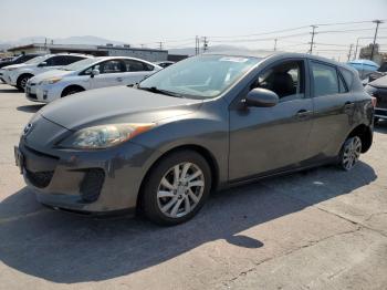  Salvage Mazda 3