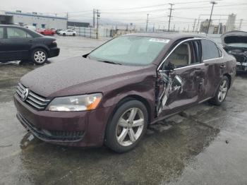  Salvage Volkswagen Passat